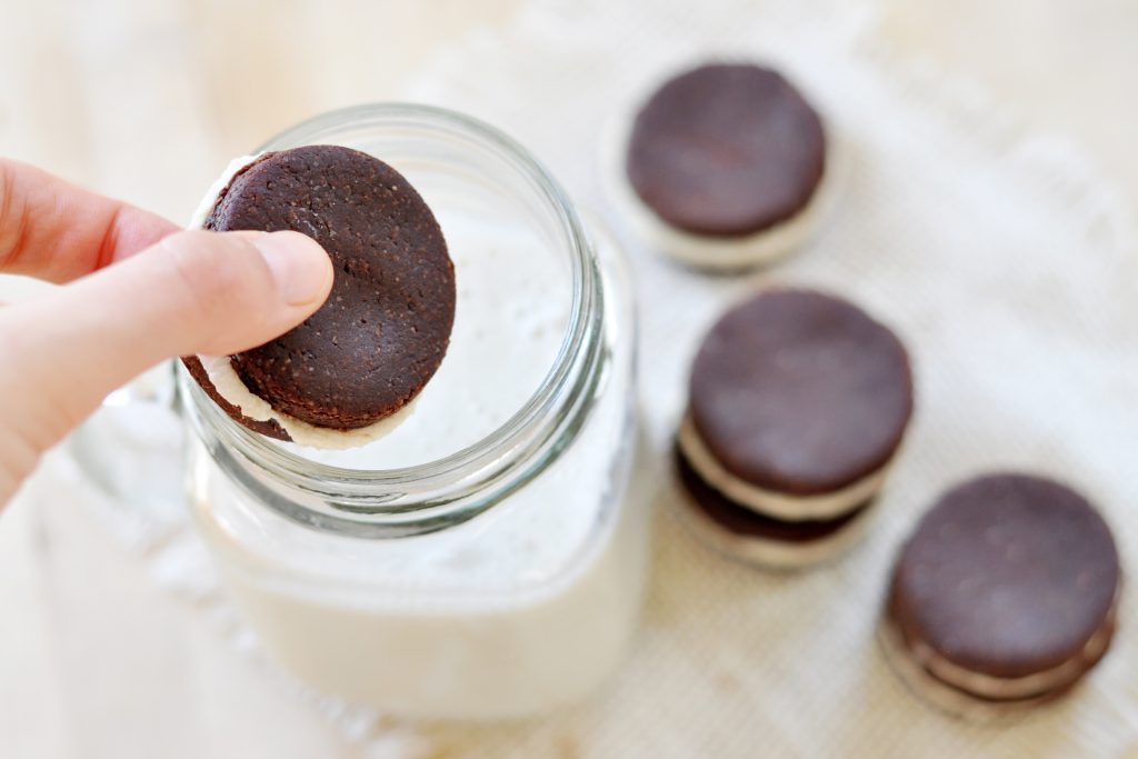 Raw Oreos Vegan Gluten-Free 2