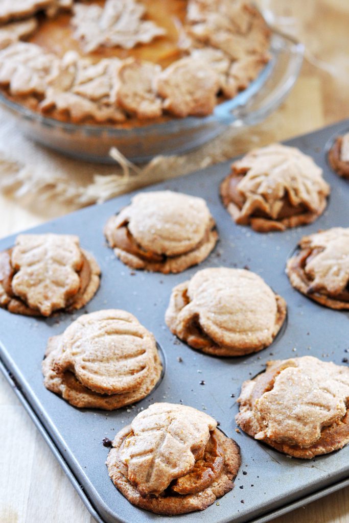 Vegan Pumpkin Pie Decorate Spelt Crust