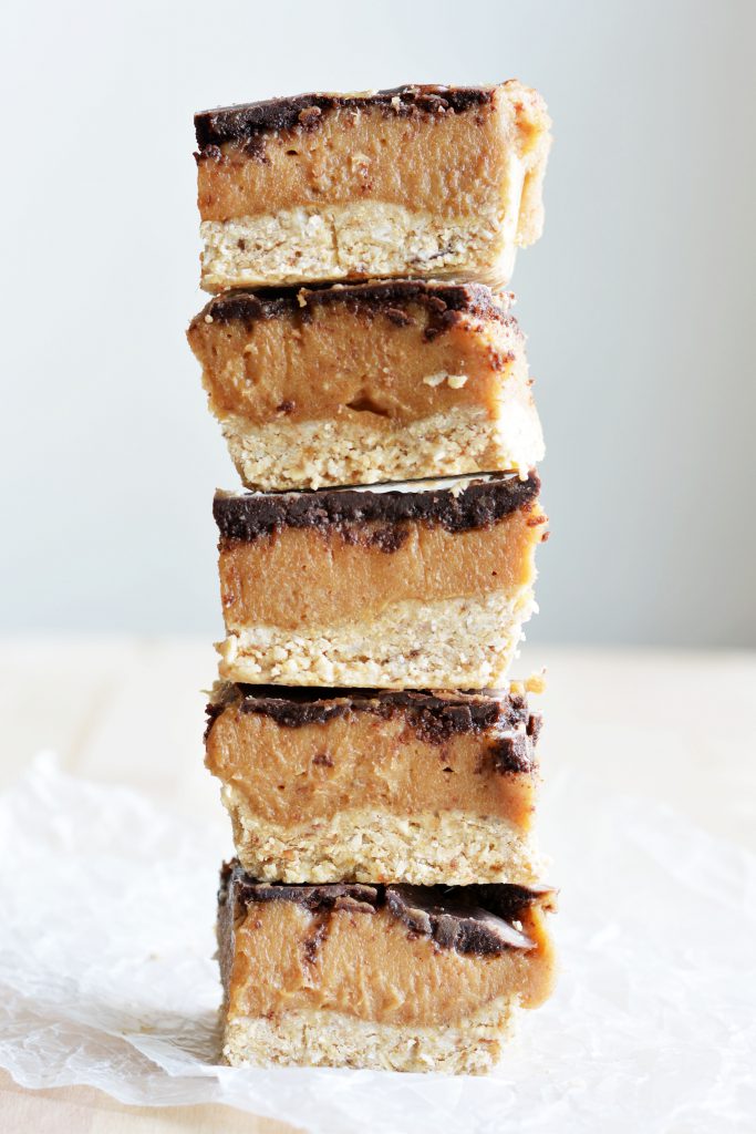 no-bake-chocolate-peanut-butter-caramel-bars-vegan-gluten-free