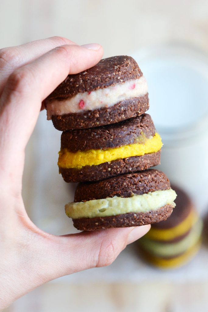 Raw Superfood Rainbow Oreos Vegan 4