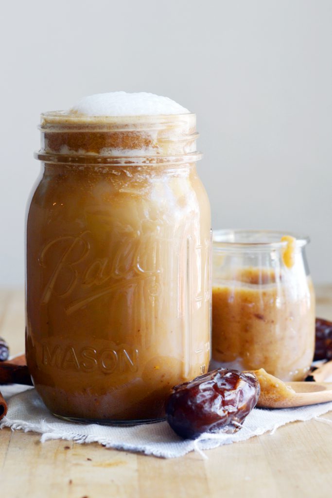 Healthy Vegan Salted Caramel Pumpkin Spice Latte