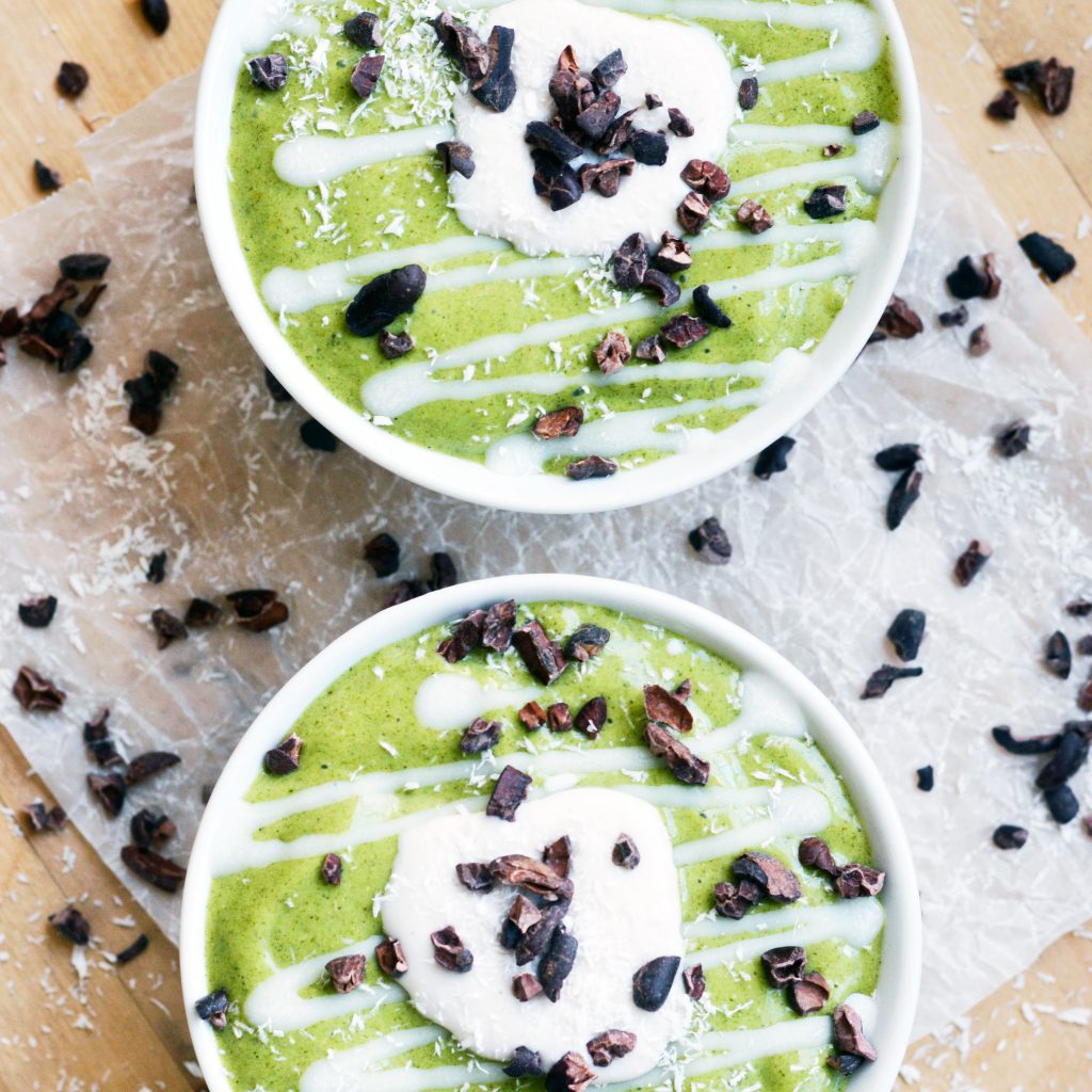 Sunwarrior Superfood Mint Chocolate Chip Smoothie Bowl SQUARE 2