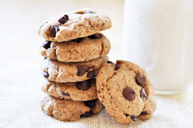 Classic Vegan Chocolate Chip Cookies The Colorful Kitchen