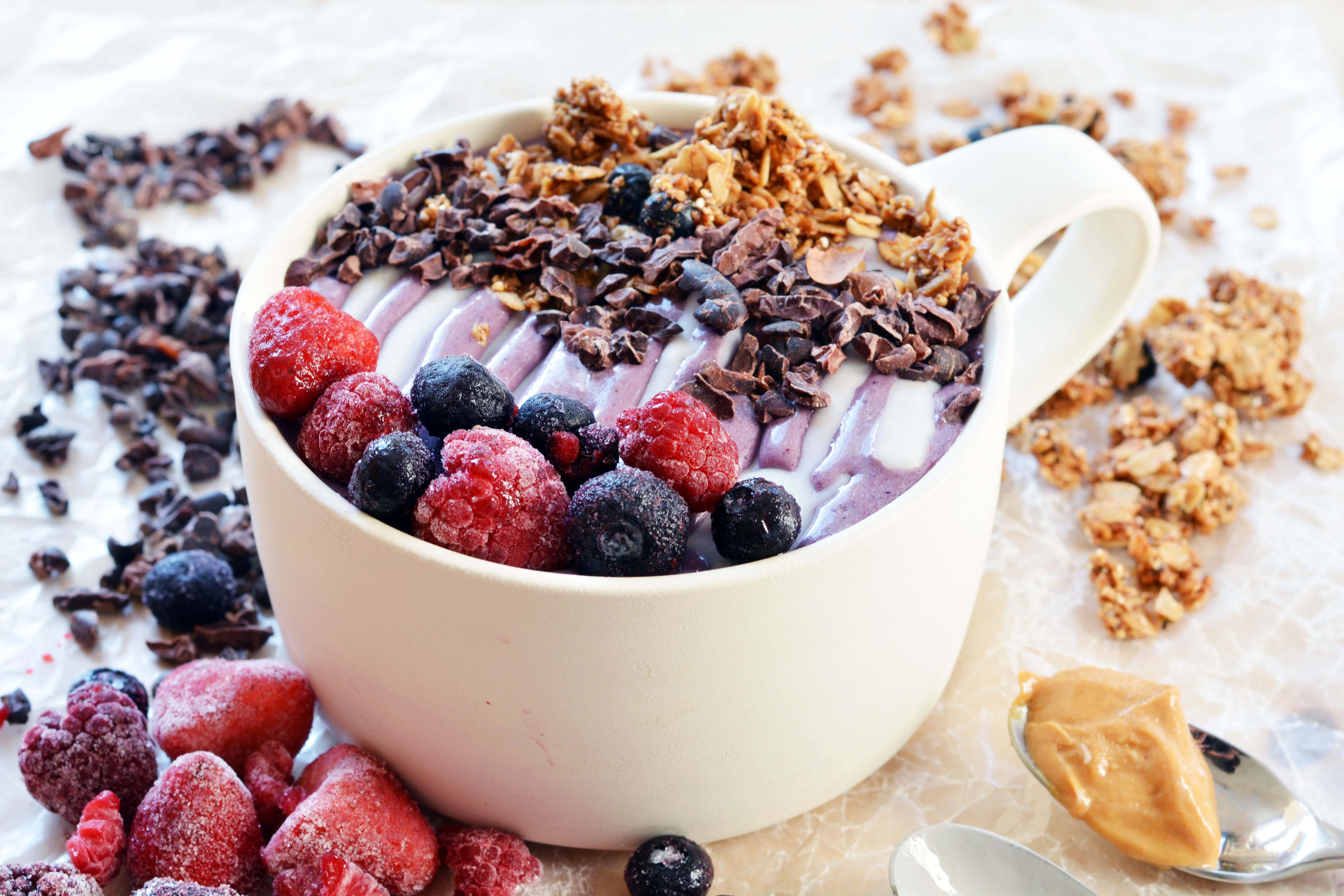 Easy Berry Breakfast Smoothie Bowl Vegan Gluten Free The Colorful